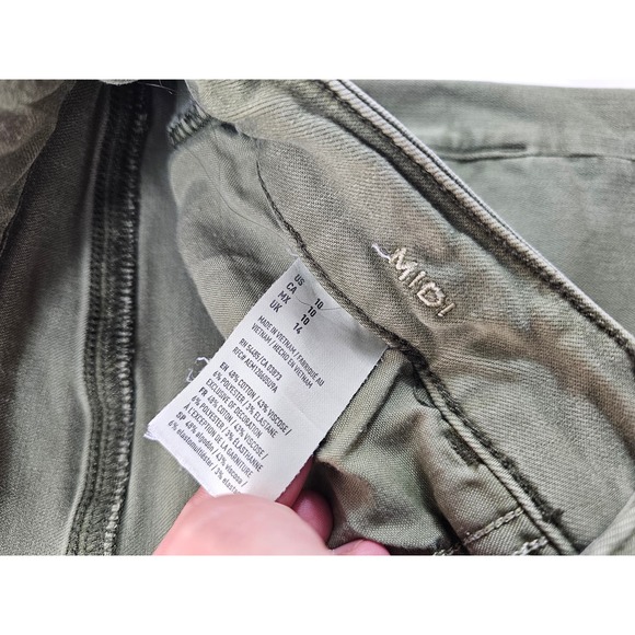 American Eagle Midi next level stretch green shorts summer casual juniors 10 ^ - Picture 2 of 6